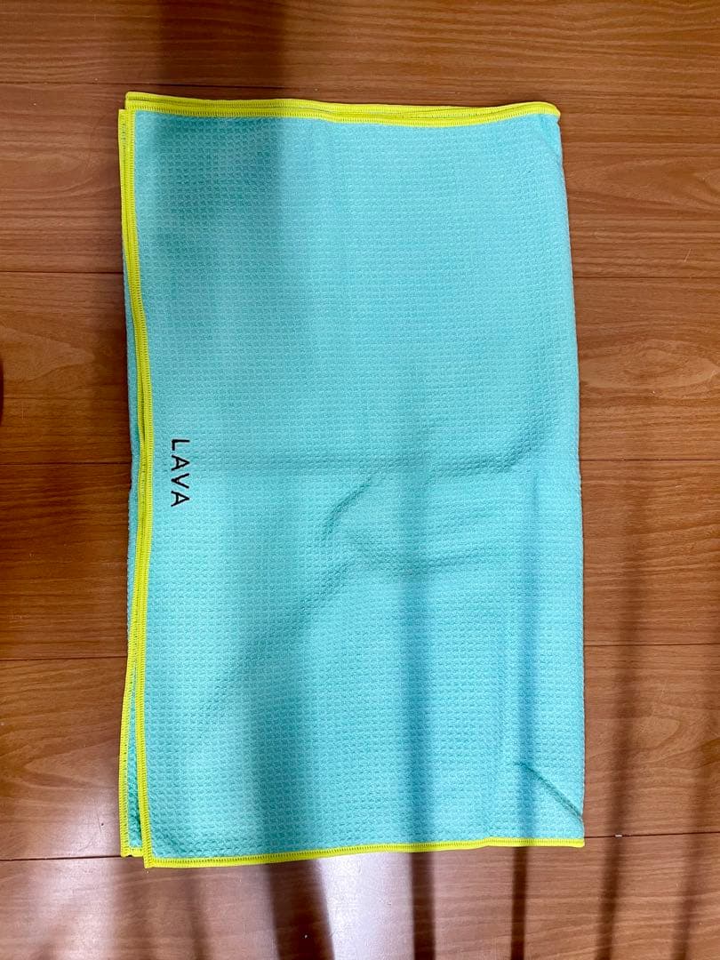 ピンク ヨガマット LAVA 収納バッグ付き　【数回使用】