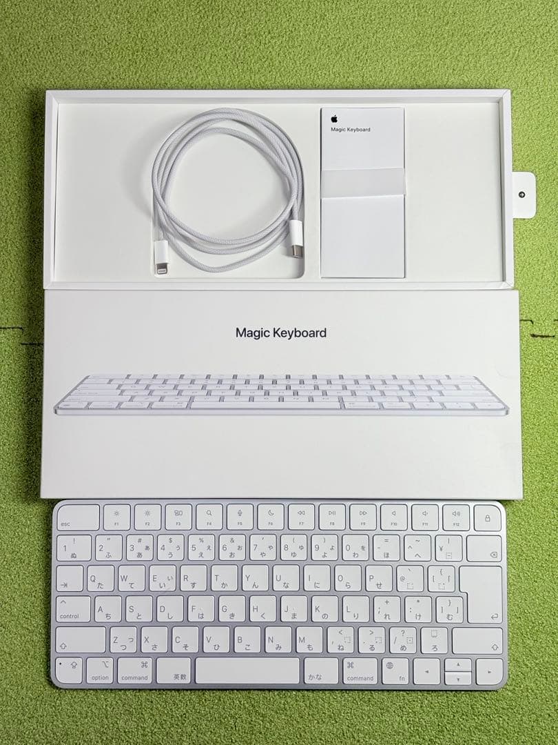キーボード Apple Magic Keyboard