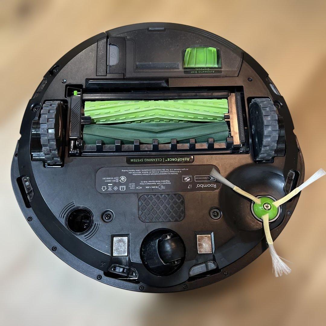 ルンバi7+ iRobot 本体　動作確認済　ロボット掃除機　付属品付