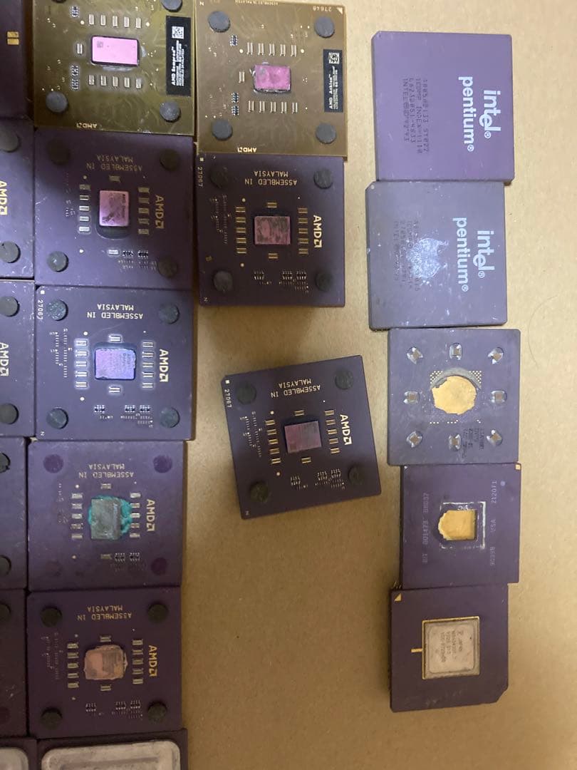 や*た様 CPU 52枚　金