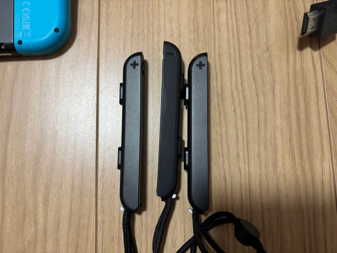 Nintendo Switch 本体 付属品付き　グレー/青
