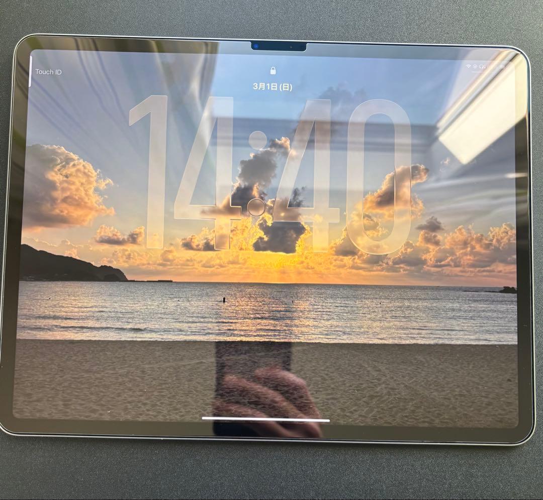 apple iPad Air M3(代7世代) 13インチ 充電容量100%