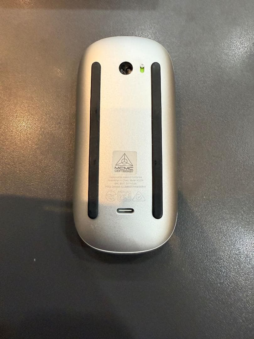 Apple Magic Mouse MXK53ZA/A A3204 中古品