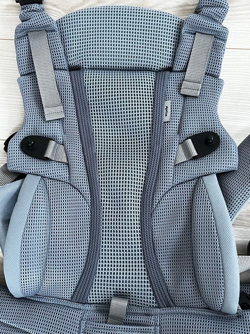 Aprica アップリカ ラクリス グレー 抱っこ紐