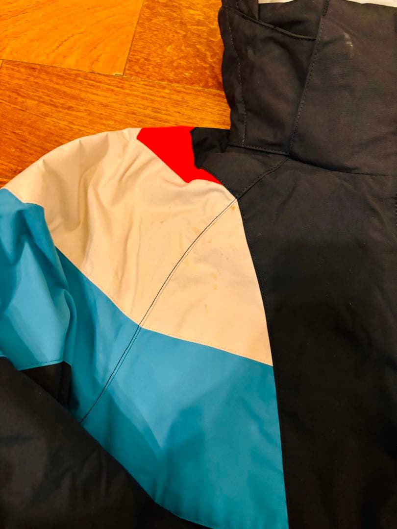 値下げしました★DESCENTE ★スキーウェア上下 150cm