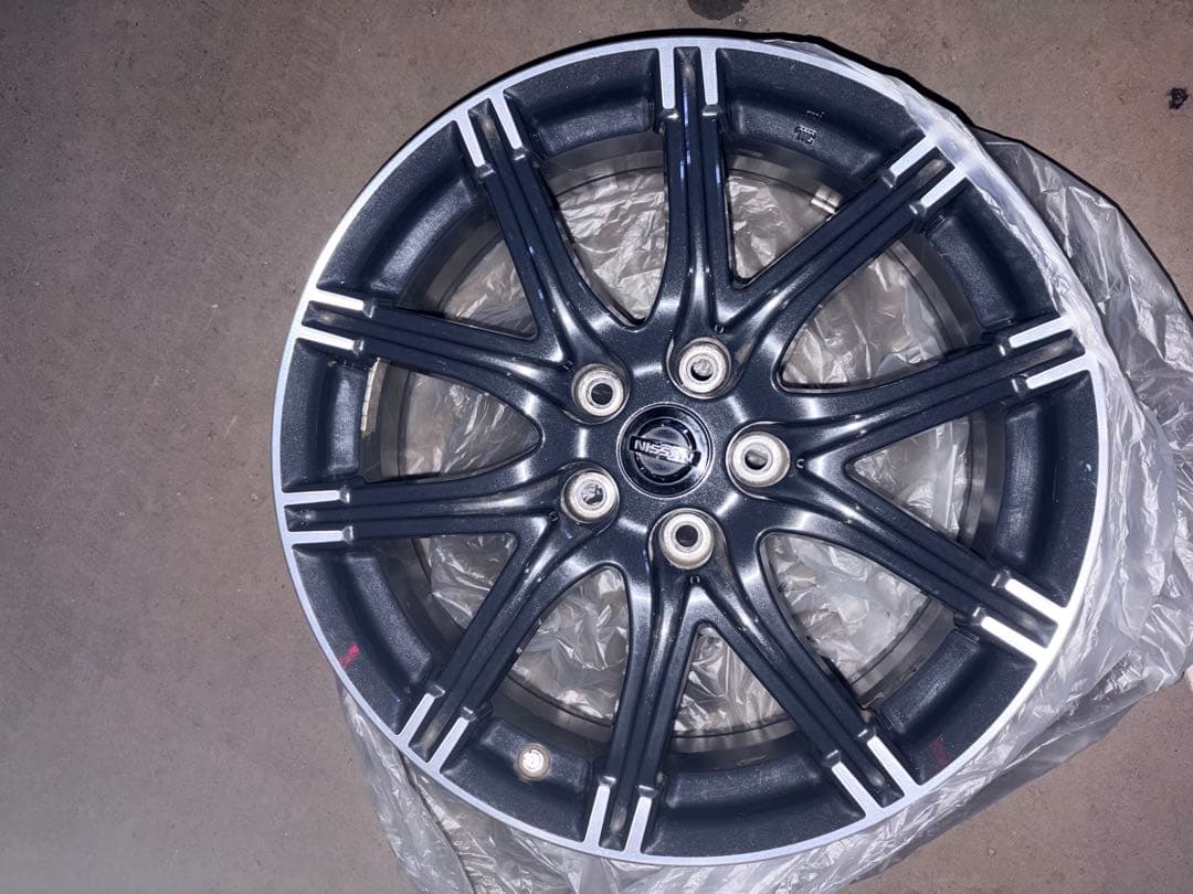 ジューク ニスモ nismo 純正18インチ アルミホイール