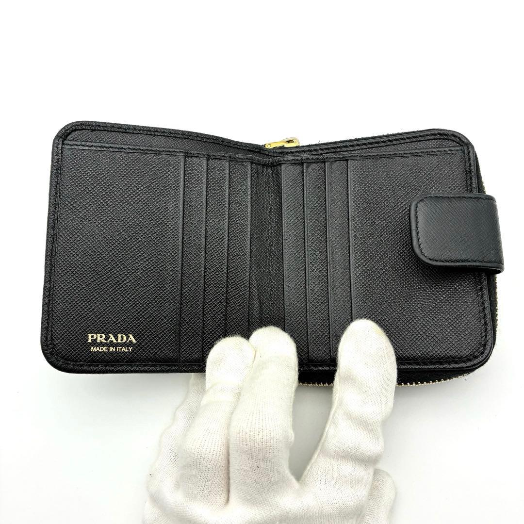 PRADA 2つ折り財布 ブラック サフィアーノ