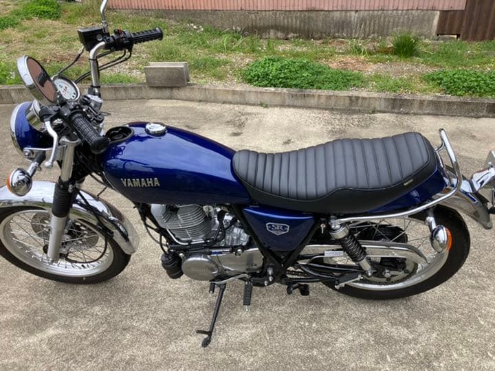SR400 K&H 純正カウル対応 段付きセミオーダーシート