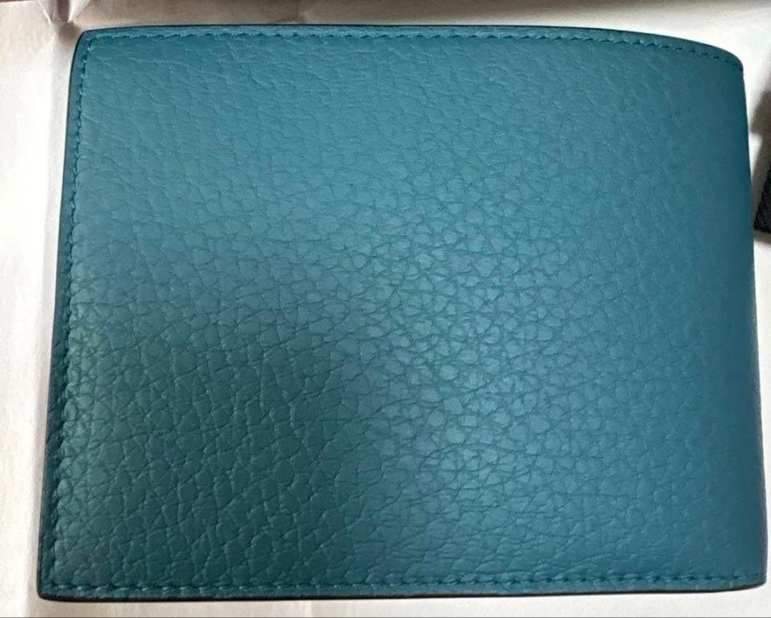 正規品　新品カルティエ　Cartier 二つ折り財布