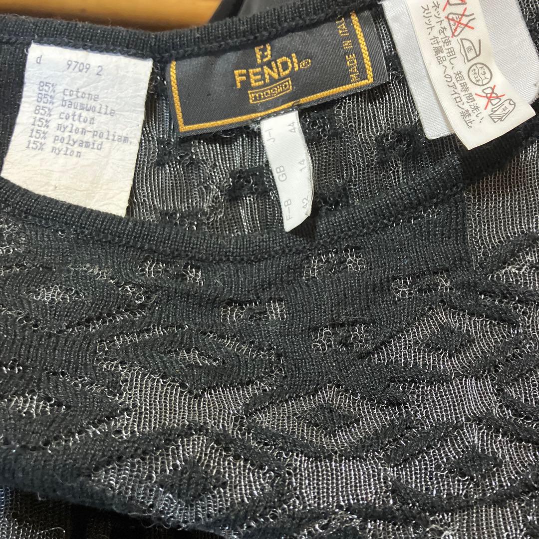 FENDI フェンディ　クロップドトップス　ショート丈カットソー　S イタリア製