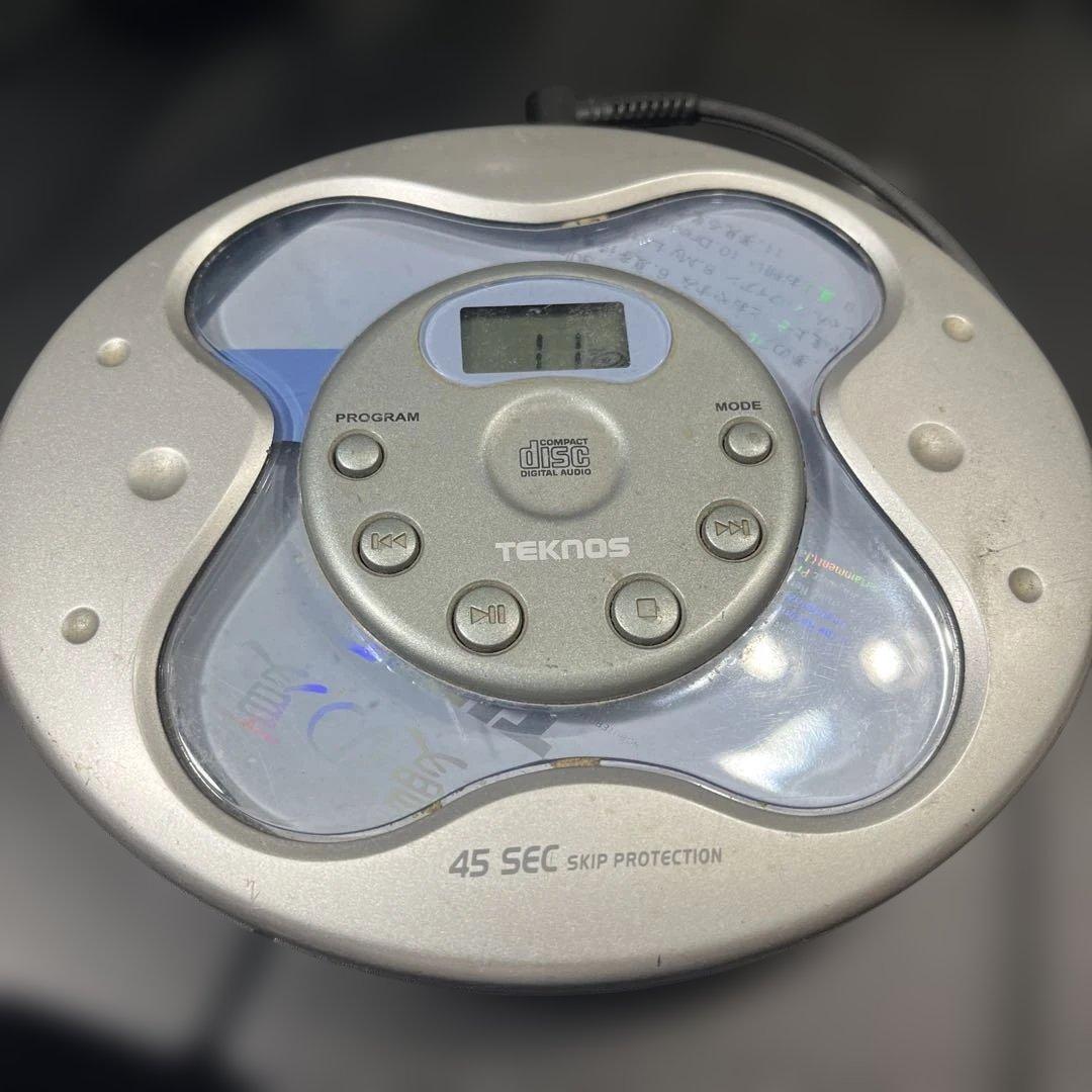 稼働品　TEKNOS ポータブルCDプレーヤー 45秒スキッププロテクション