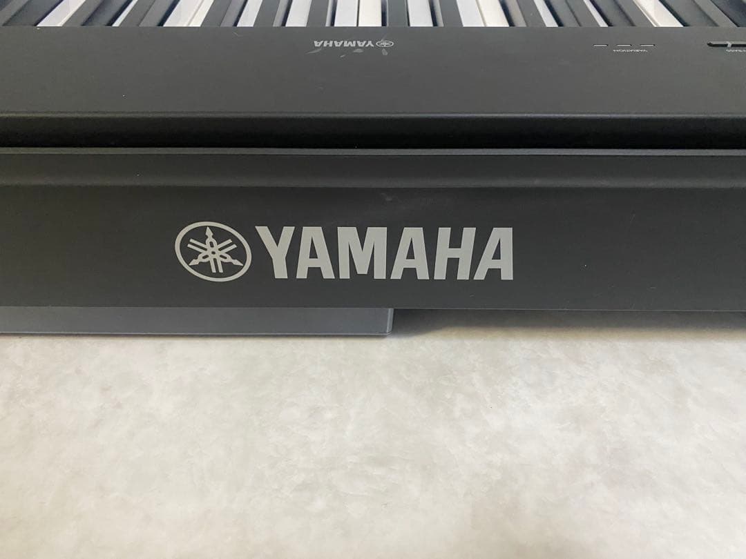 YAMAHA ヤマハ P-225B 電子ピアノ　キーボード