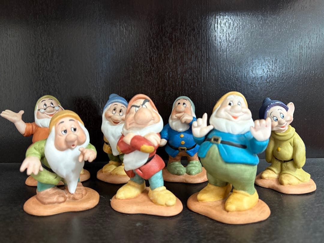 ディズニー 7人の小人 陶器フィギュアセット
