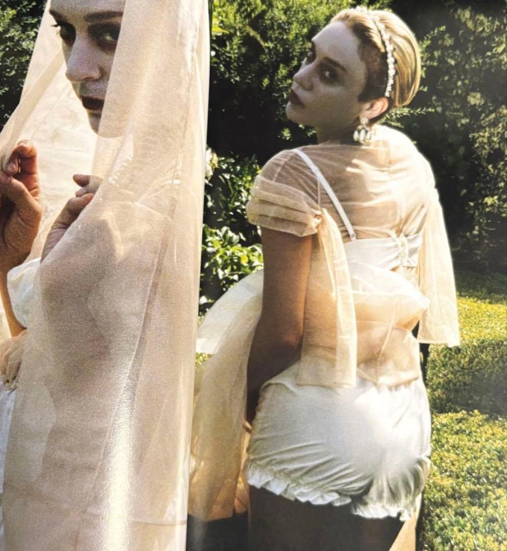アート・デザイン・音楽 Dazed & Confused A/W 2019 Chloe Sevigny