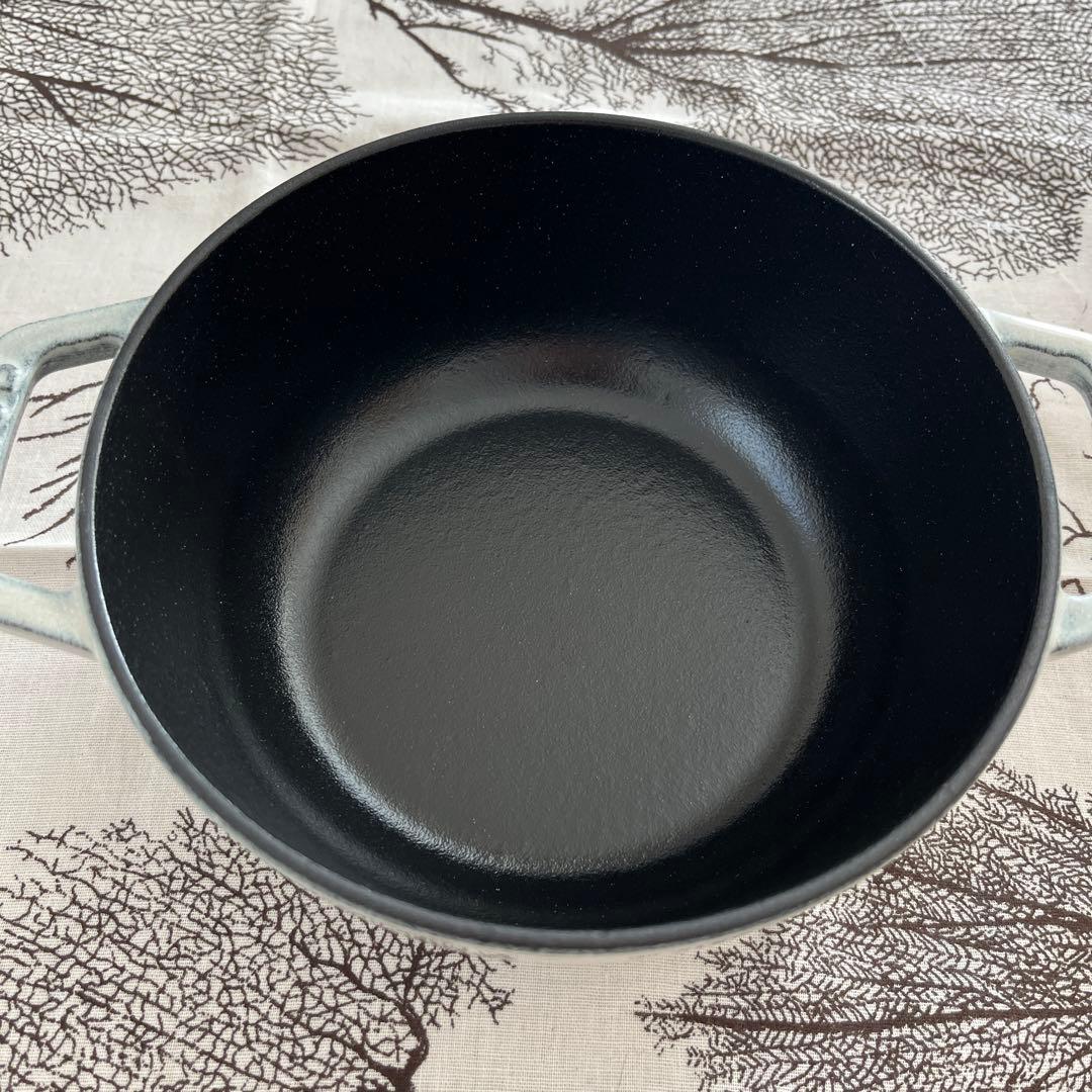 staub wanabe(ワナベ)