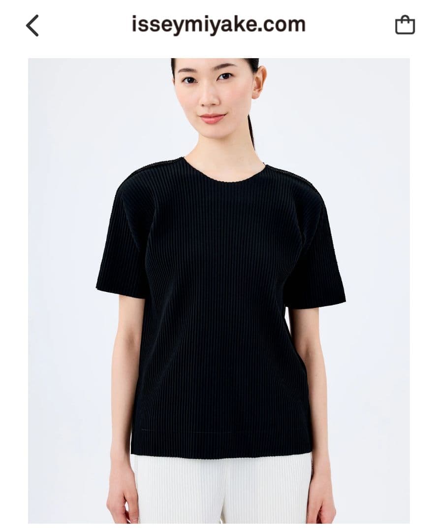 Issey Miyake Tシャツ