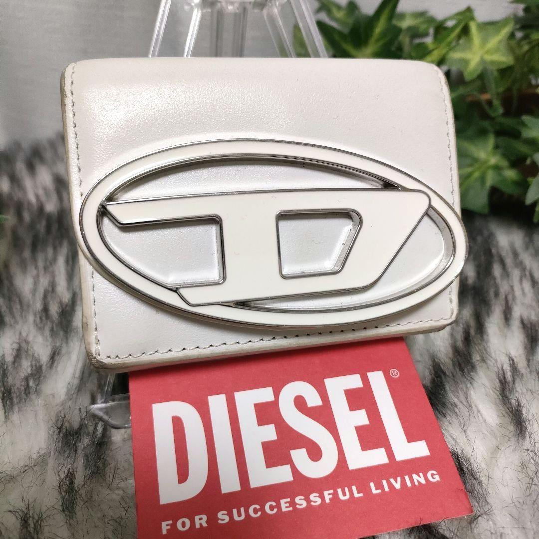 DIESEL 三つ折り財布 ホワイト Dロゴ レザー ディーゼル 財布 白 革