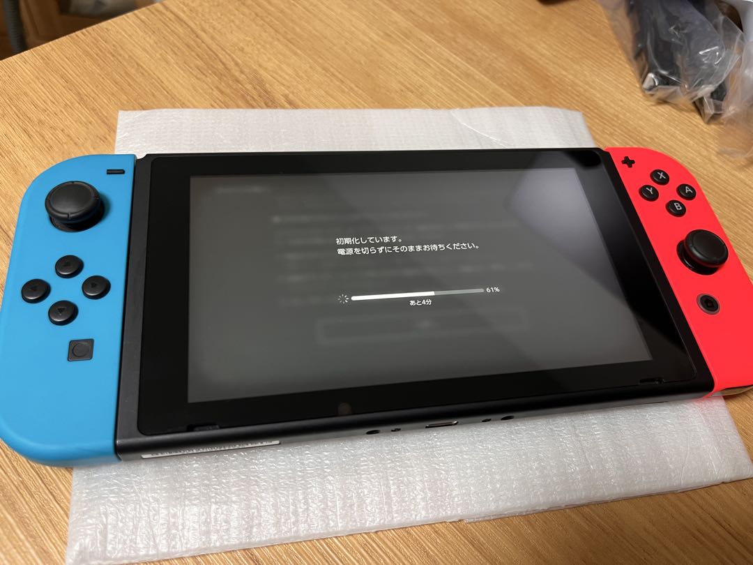 Nintendo Switchネオン　バッテリー強化版箱付プロコントローラー付