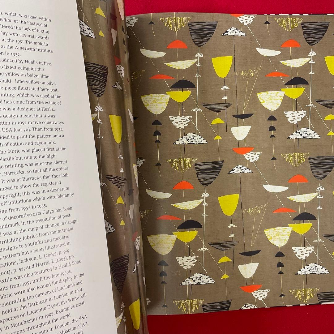 洋書 TEXTILES 20世紀のテキスタイルのデザイン変遷 新品