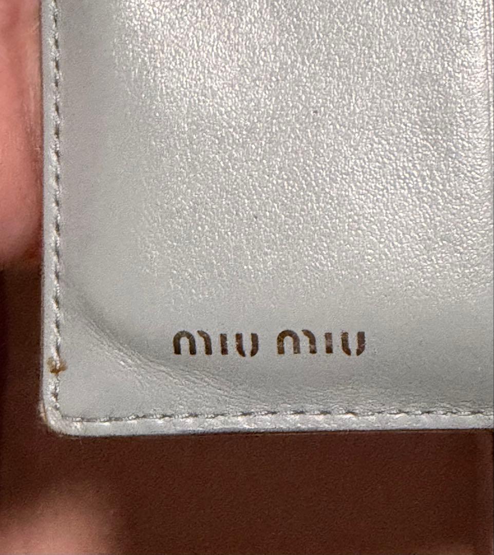 MIUMIU2つ折り財布ハート