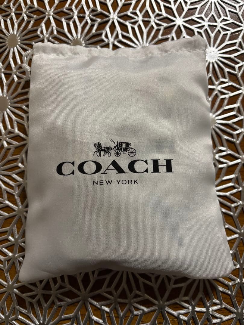 COACH コーチ スヌーピー　二つ折り財布　保存袋付き
