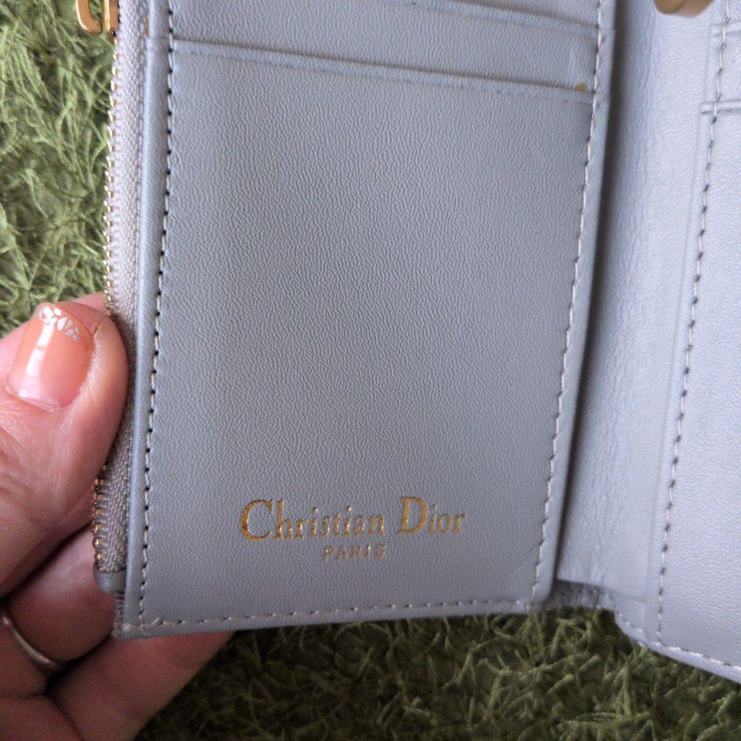 新品　Dior　財布　箱あり