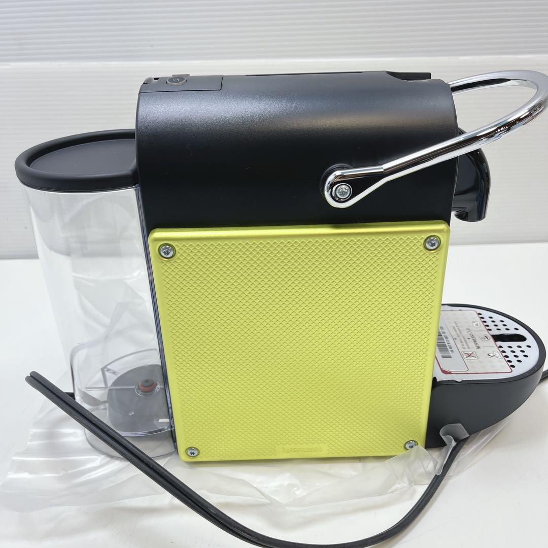 CH2650 ネスプレッソ　PIXIE エスプレッソマシン　D60YE