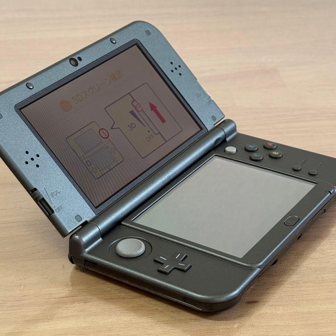 7-019 Newニンテンドー3DS LL メタリックブラック