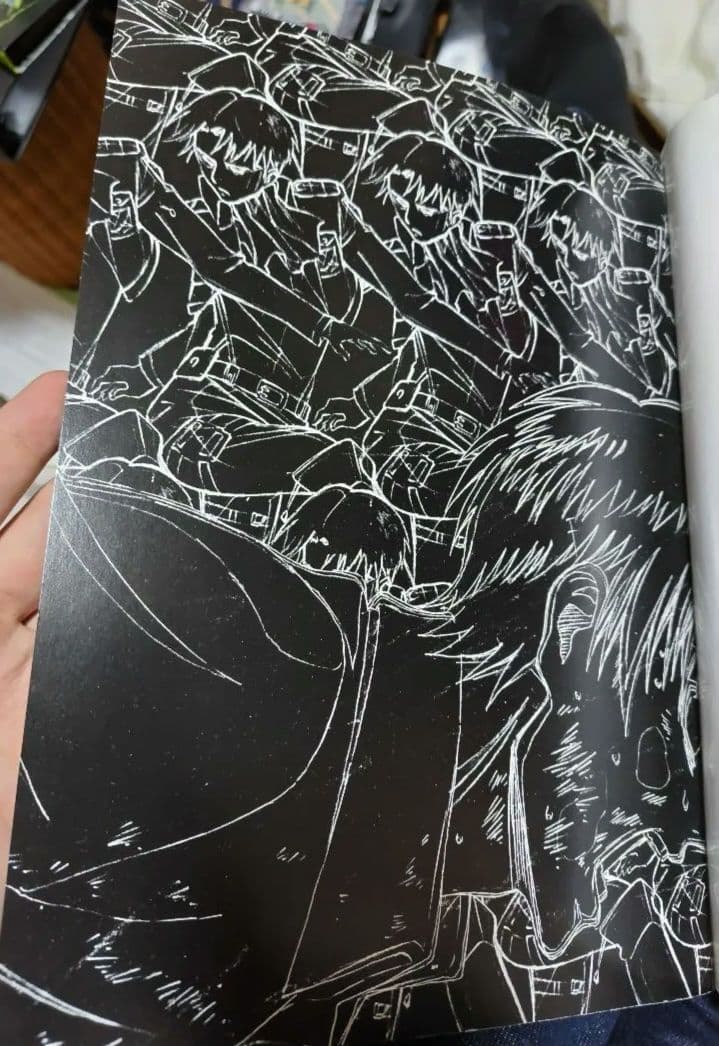 【最安値】アニメ　進撃の巨人　原画集　第4巻
