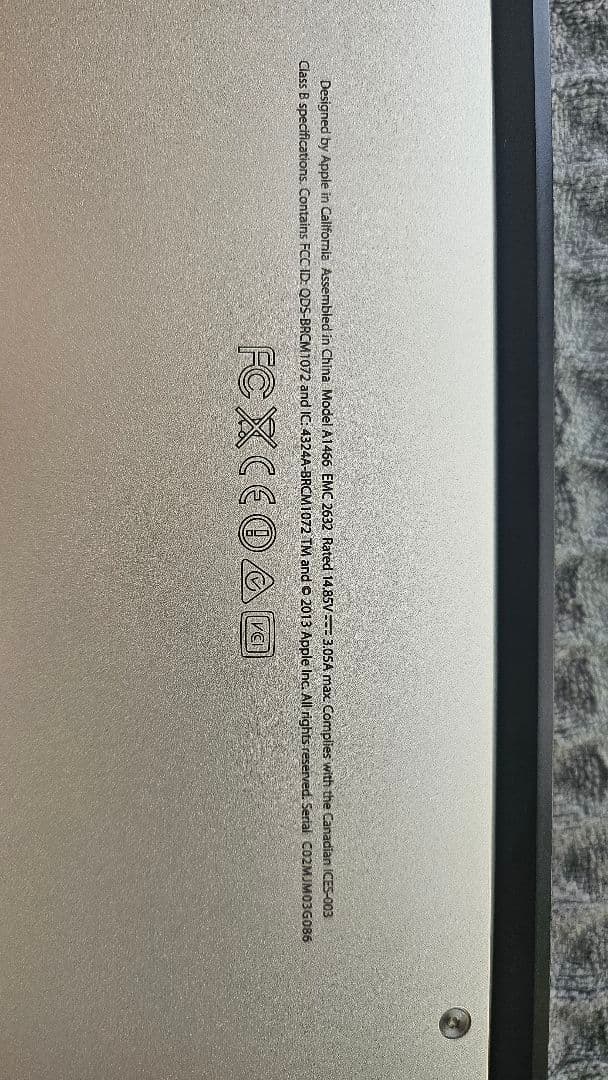MacBook Air 13インチ モデルA1466【ジャンク】