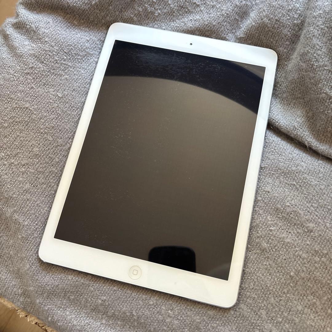 Apple iPad Air（第1世代）16GB MD788J/A シルバー