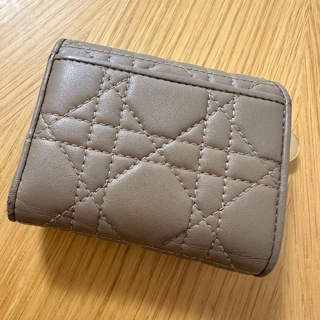 レディディオール　DIOR ウォレット　財布　Lady Dior