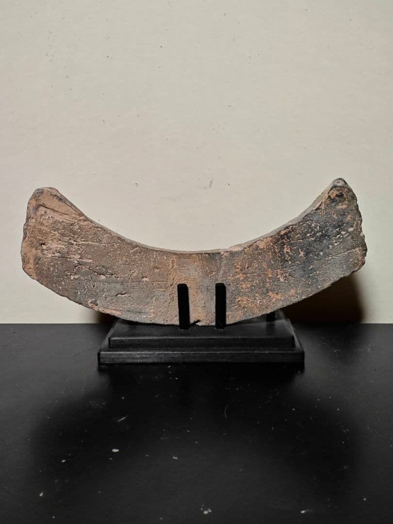 唐草文軒平瓦　古代瓦　新羅　高麗　考古発掘品　古美術　花呼ぶ器　仏教美術