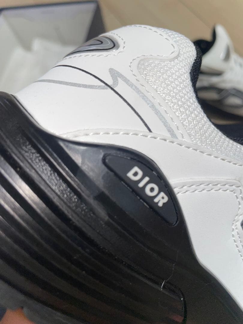Dior b30 ディオール
