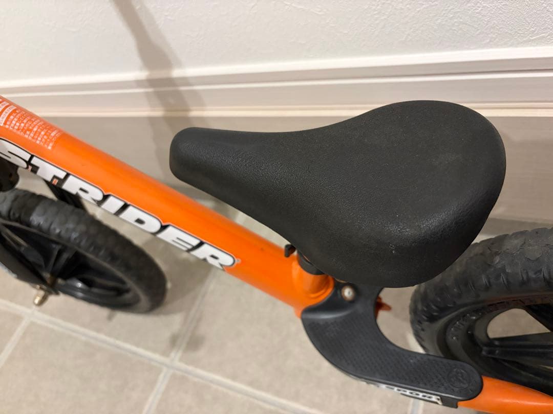 STRIDER 12 スポーツモデル バランスバイク オレンジ