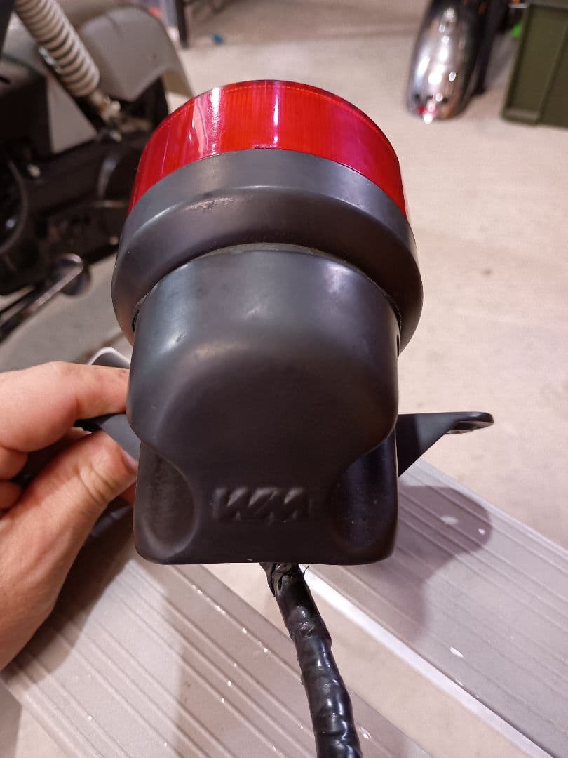 WM テールランプ　W650