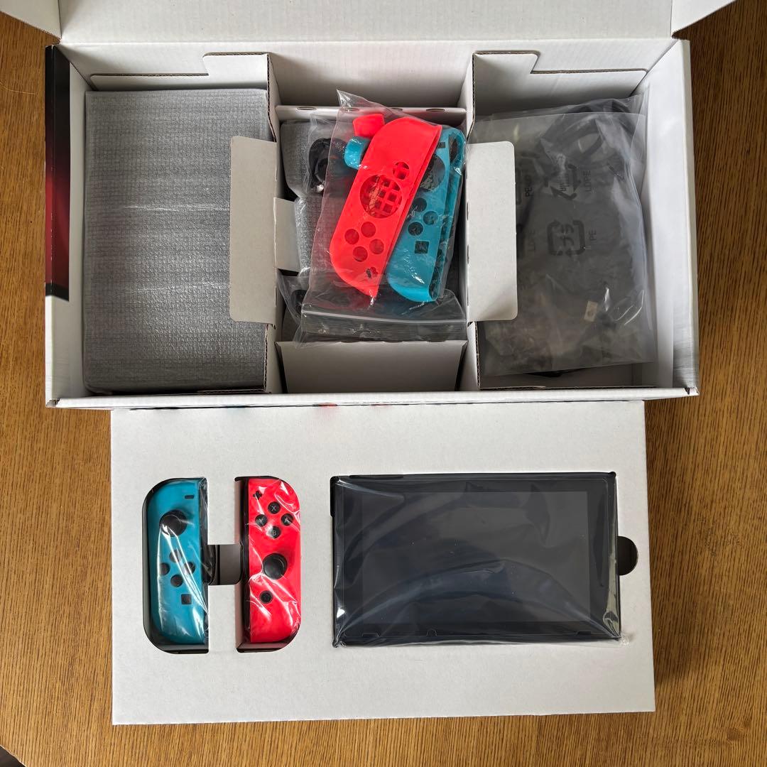 【超美品】Nintendo Switch 本体 青/赤 ジョイコン付き