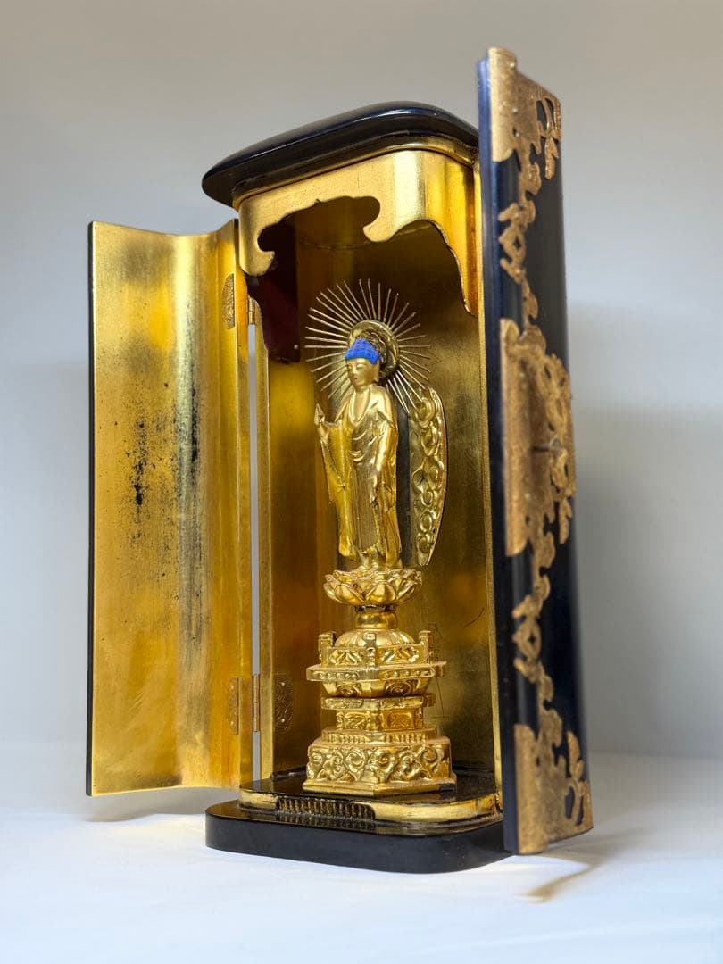 W 仏教具 厨子 阿弥陀如来仏像 金彩