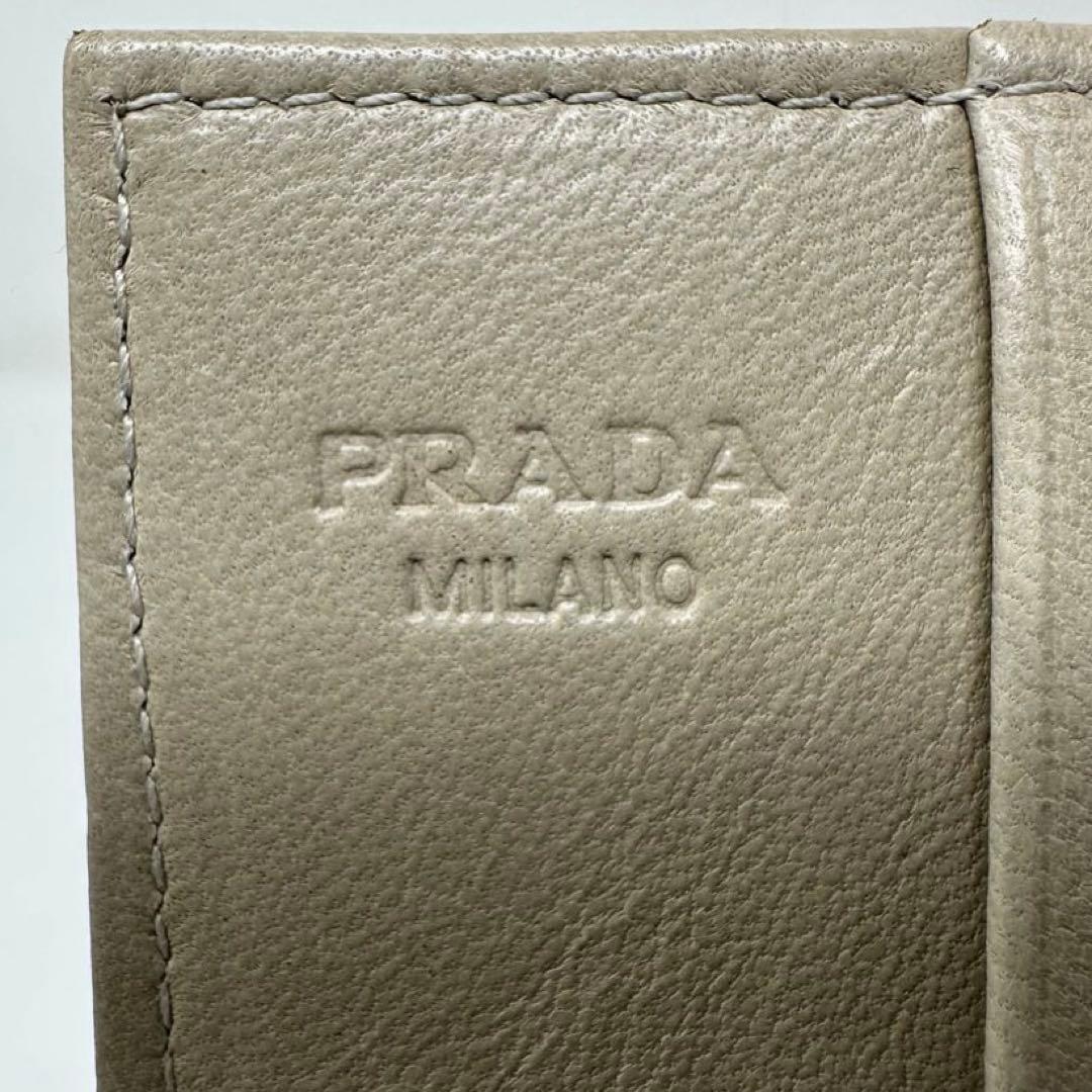【未使用】 PRADA プラダ カードケース 名刺入れ 付属品付き ギャランティ