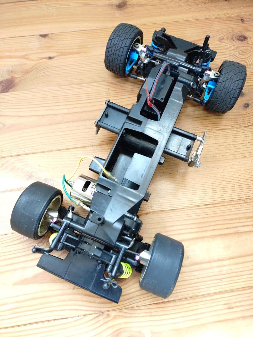 ク*ン様 タミヤ　TL01　シャーシ　希少オプション多数　サーボ　モーター　付