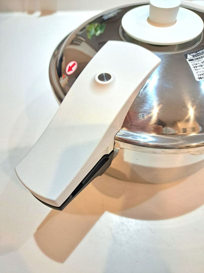 【ほぼ未使用】パスカル　ゼロ活力　圧力鍋　4.0L7.5合炊き　アサヒ軽金属