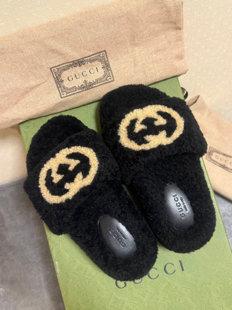 ✿様 GUCCI ブラック ベージュ ボア サンダル 34 新品未使用