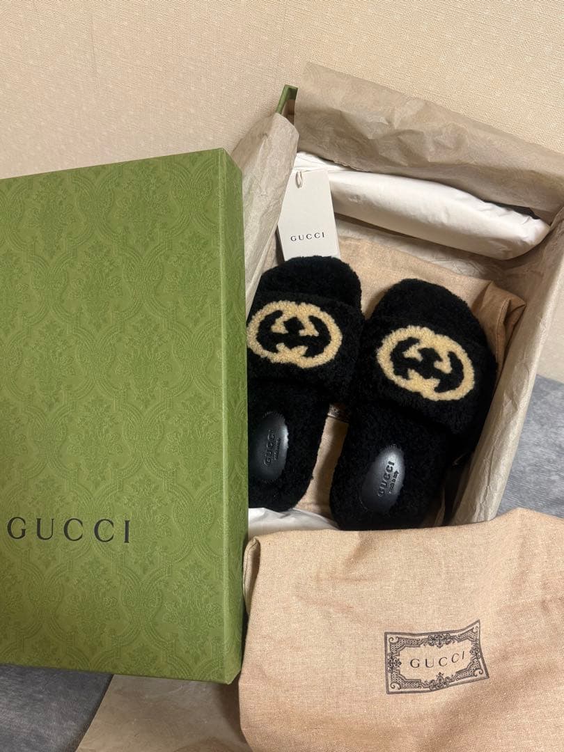 ✿様 GUCCI ブラック ベージュ ボア サンダル 34 新品未使用