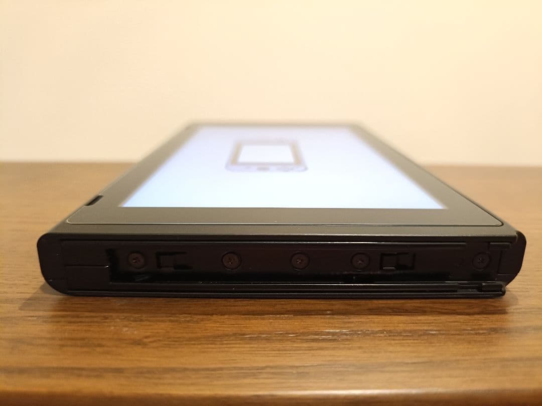 【美品】Nintedo Switch 本体のみ