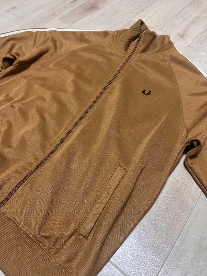 FRED PERRY フレッドペリー トラックジャケット M
