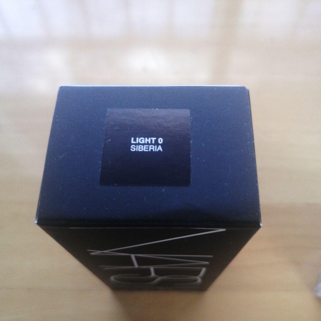 NARS ナーズ　ライトリフレクティング　ファンデーション 30mL