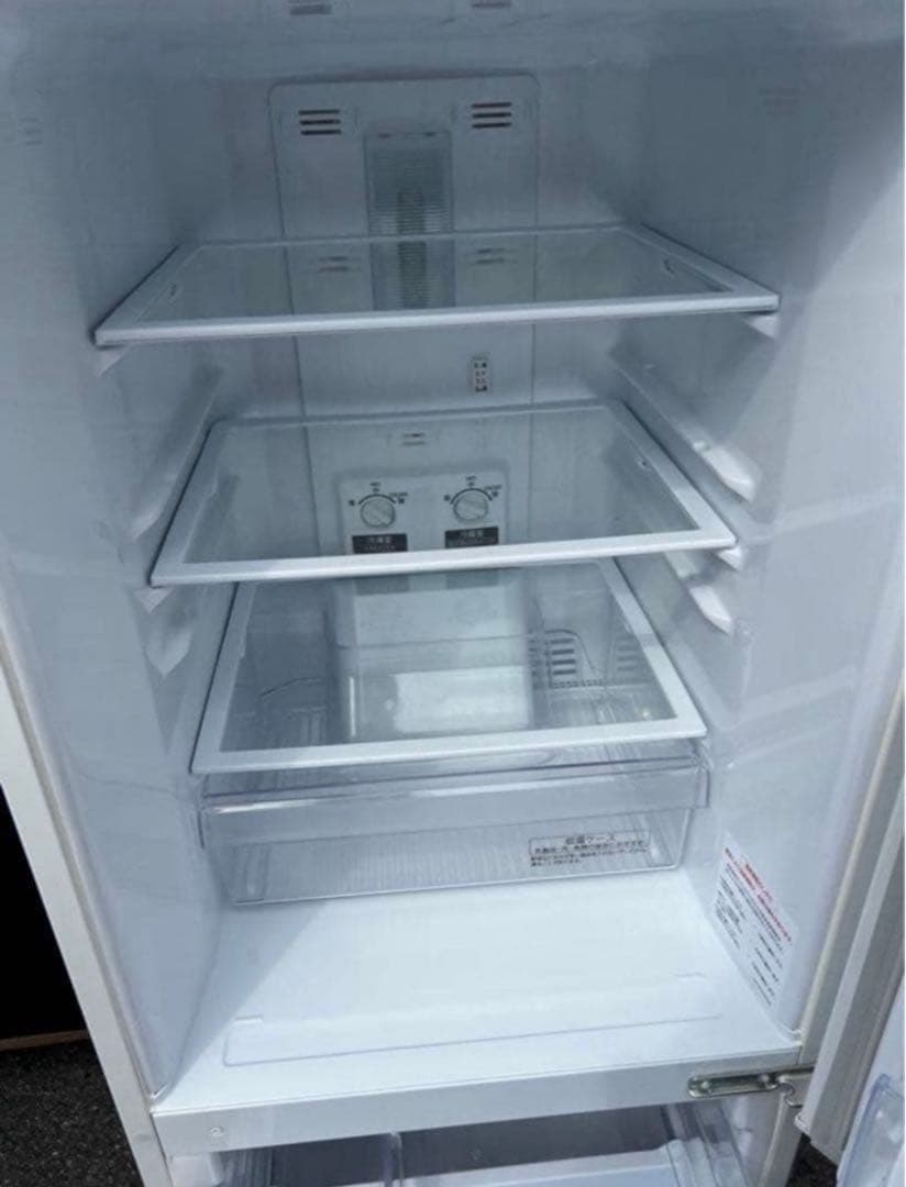 2019年式 146L 三菱 冷蔵庫 MR-P15ED-KW