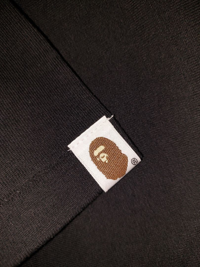 極美品 A BATHING APEカモフラ猿プリ T 黒 S