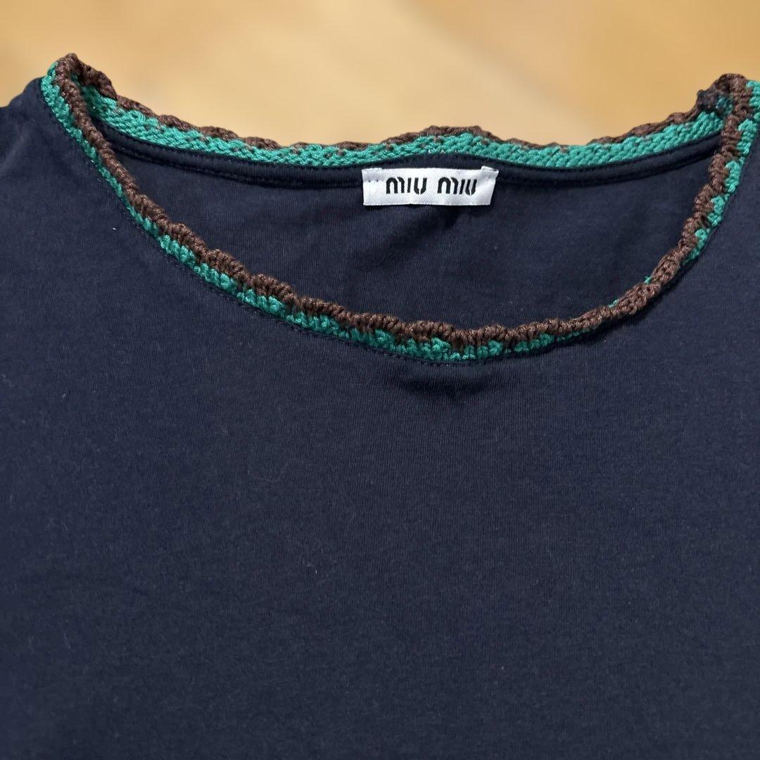 miu miu クロップドTシャツ 黒