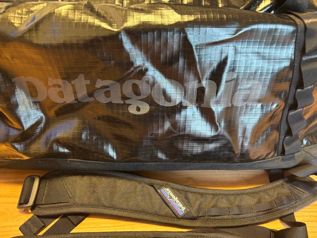 ⭐︎パタゴニア ブラックホール・ダッフル 70L(ブラック)